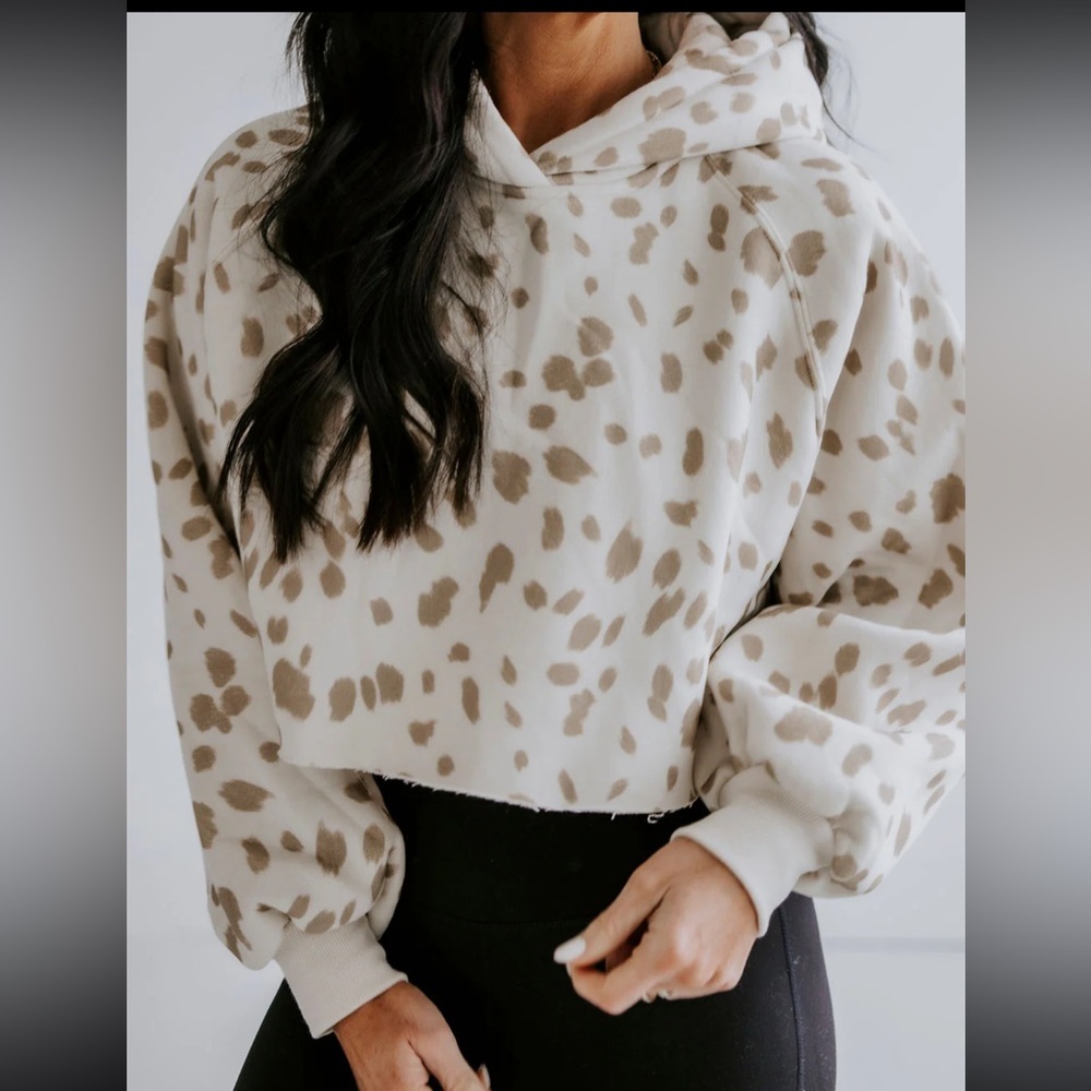 Papermoon Cropped Hoodie Size Medium Cream Brown Animal Print Relaxed New